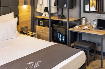 marius hotel