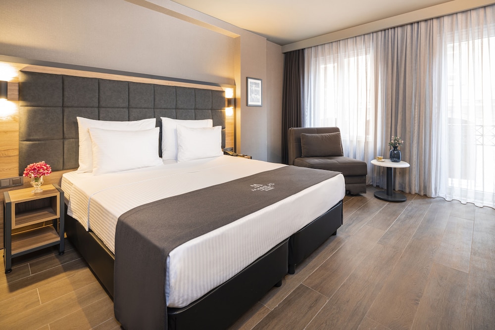 marius hotel