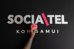 socialtel koh samui party hotel
