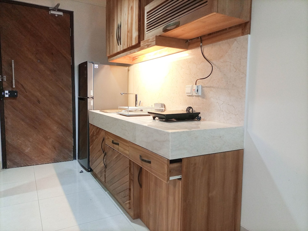 elegant and tidy 1br at uttara the icon apartment