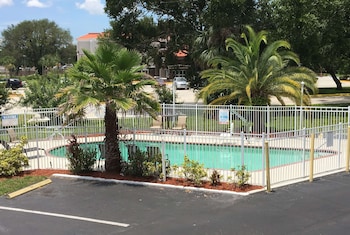 Days Inn By Wyndham Bradenton I-75,Florida>>Bradenton,2 star