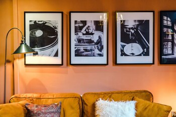 4 bed urban home in manchester