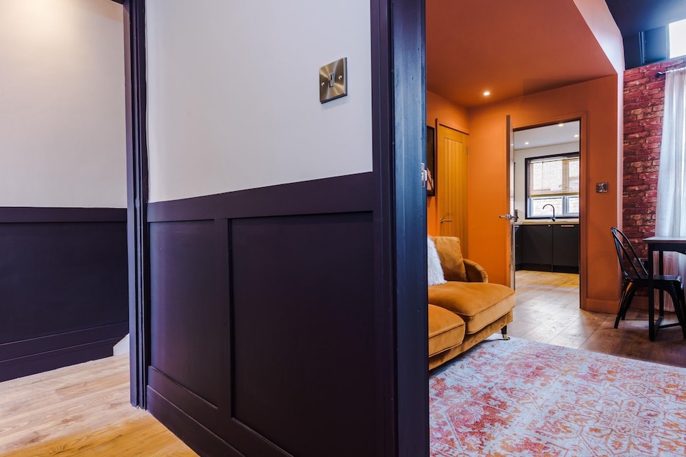 4 bed urban home in manchester