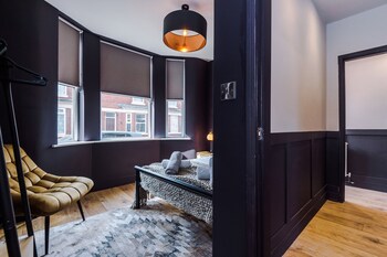 4 bed urban home in manchester