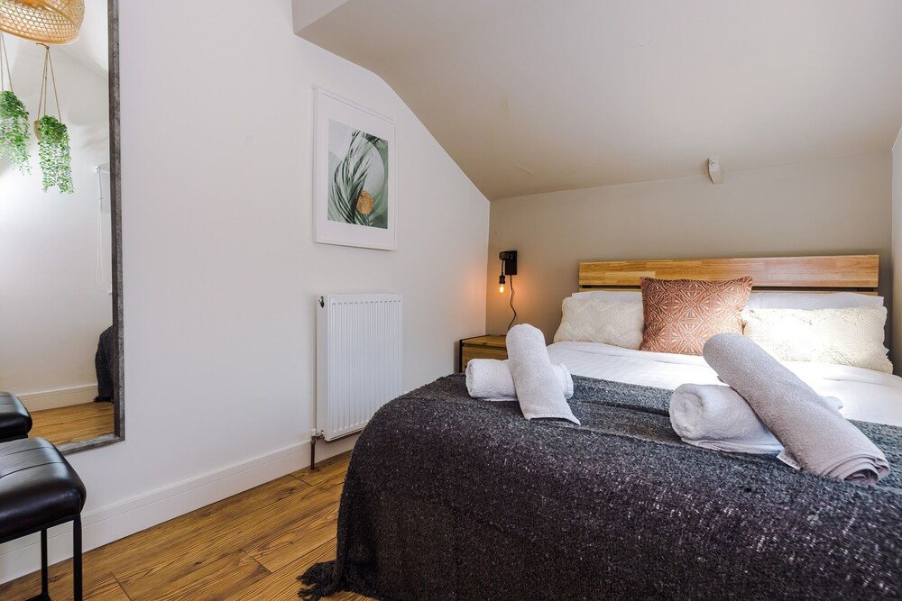 4 bed urban home in manchester