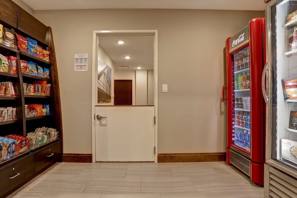 staybridge suites overland park kansas city s by ihg