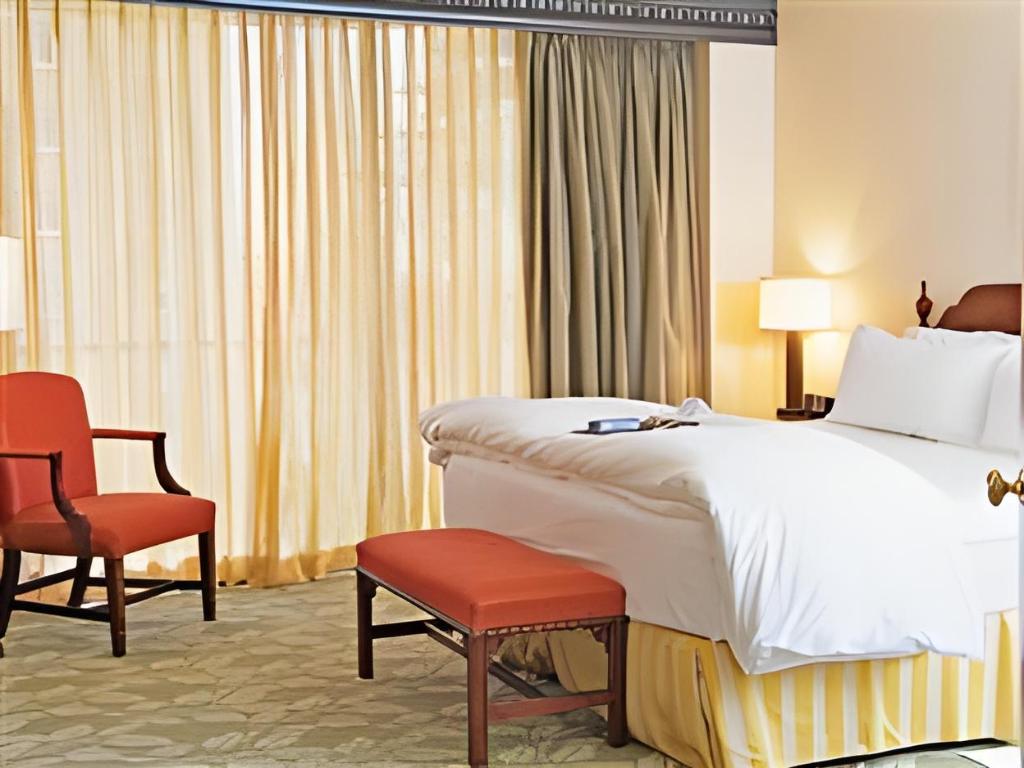 intercontinental kansas city at the plaza by ihg