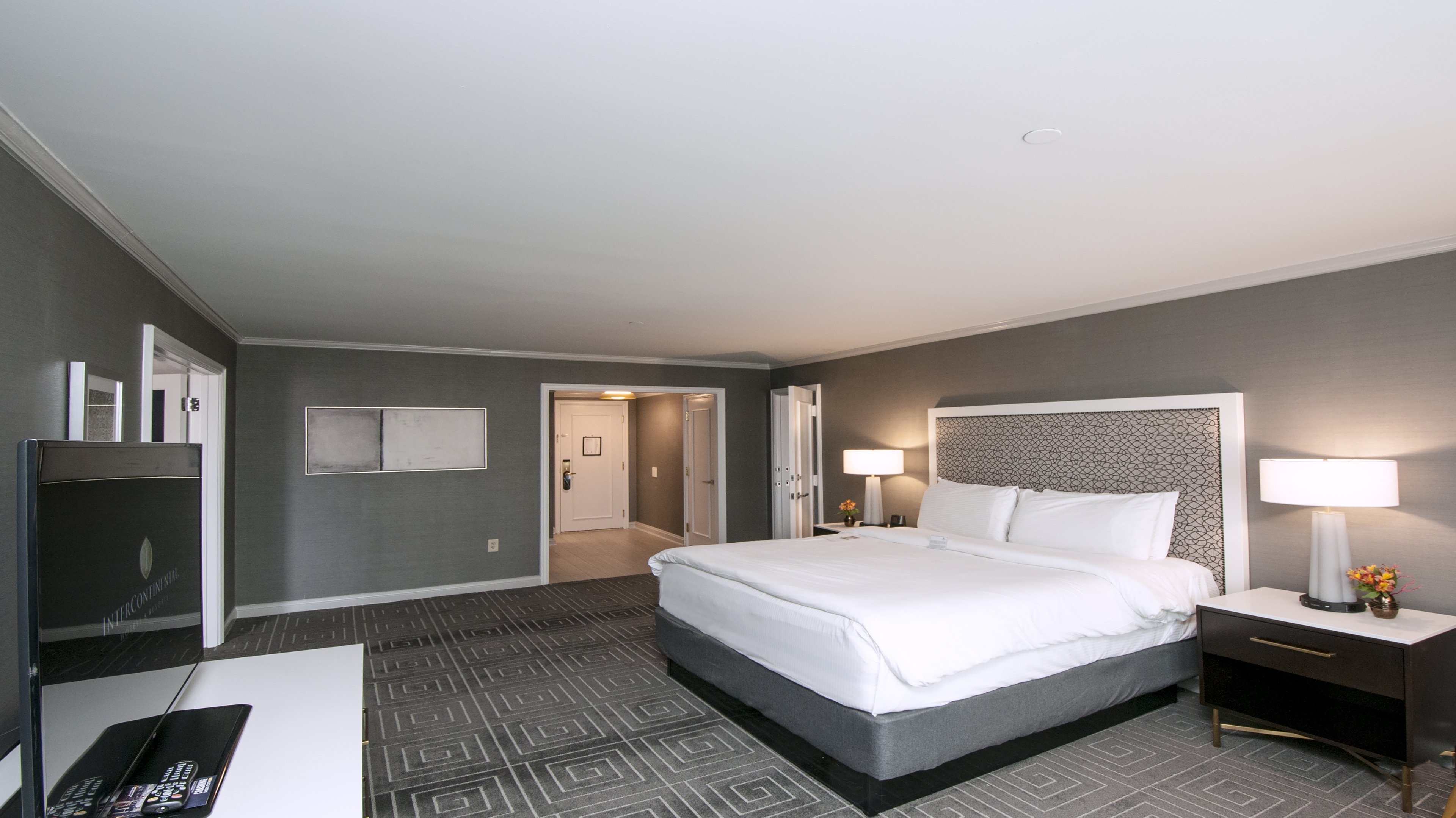 intercontinental kansas city at the plaza by ihg