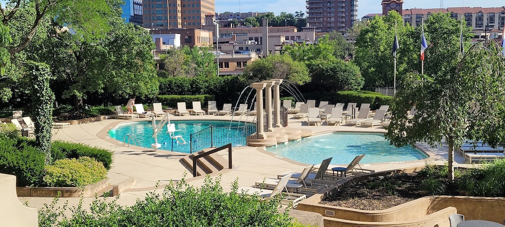 intercontinental kansas city at the plaza by ihg