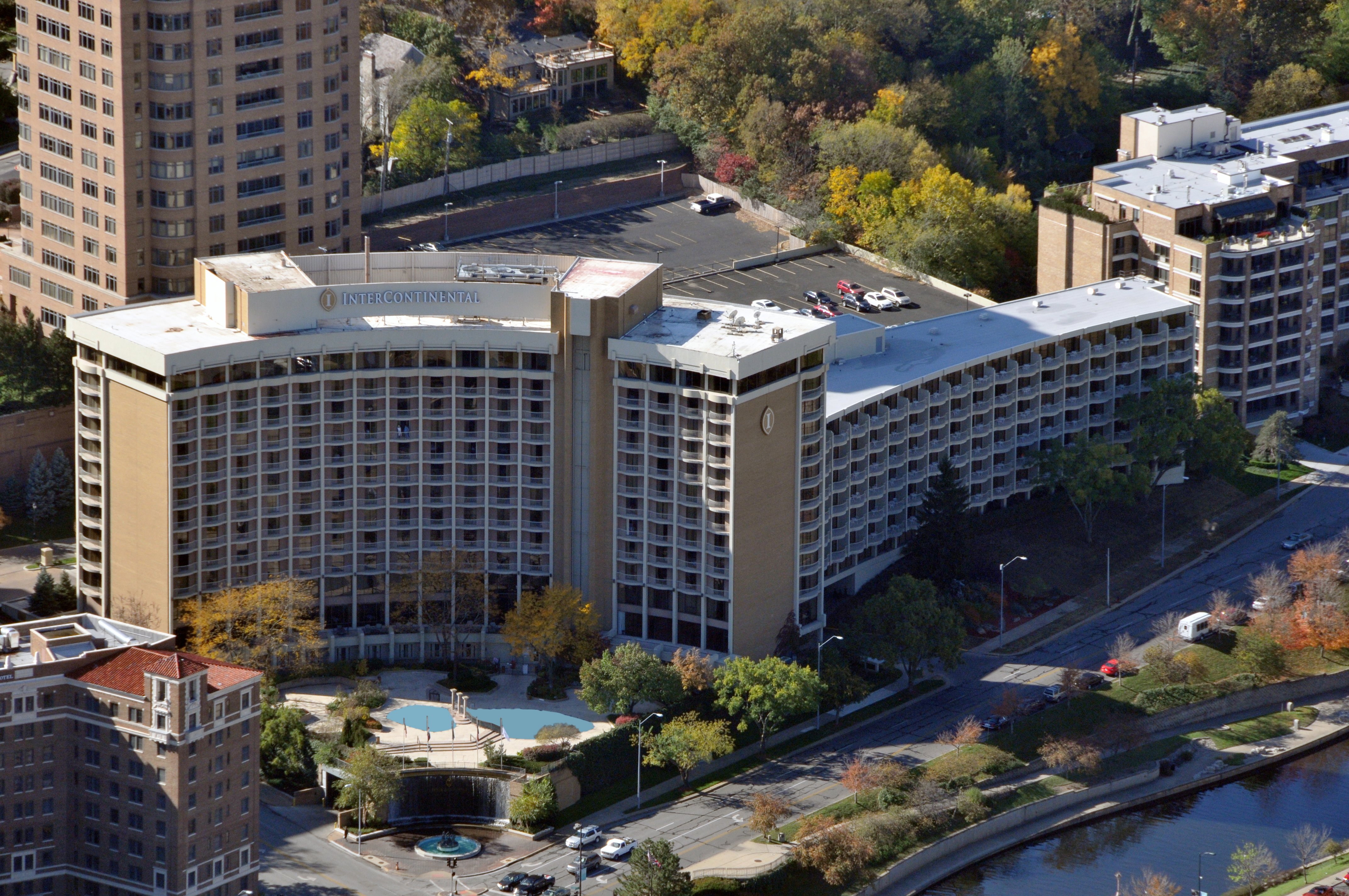 intercontinental kansas city at the plaza by ihg