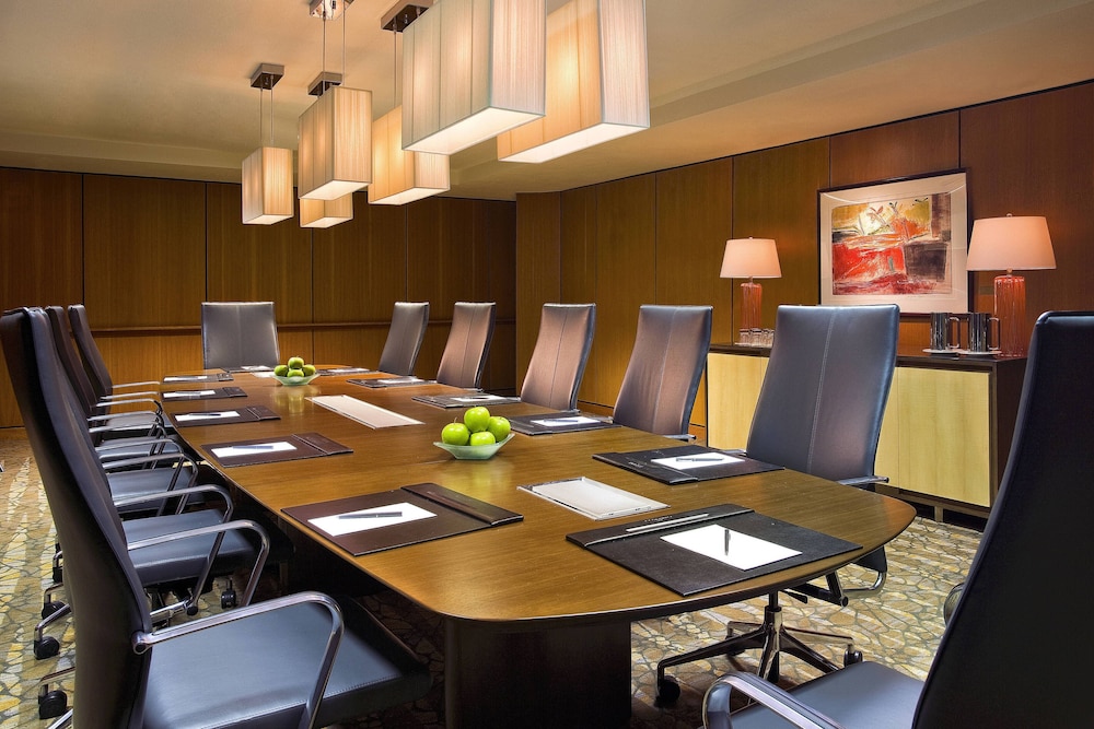 the westin kansas city at crown center