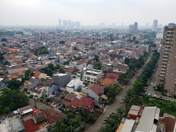 Nice And Comfort 2Br At Belmont Residence Puri Apartment,,0 star