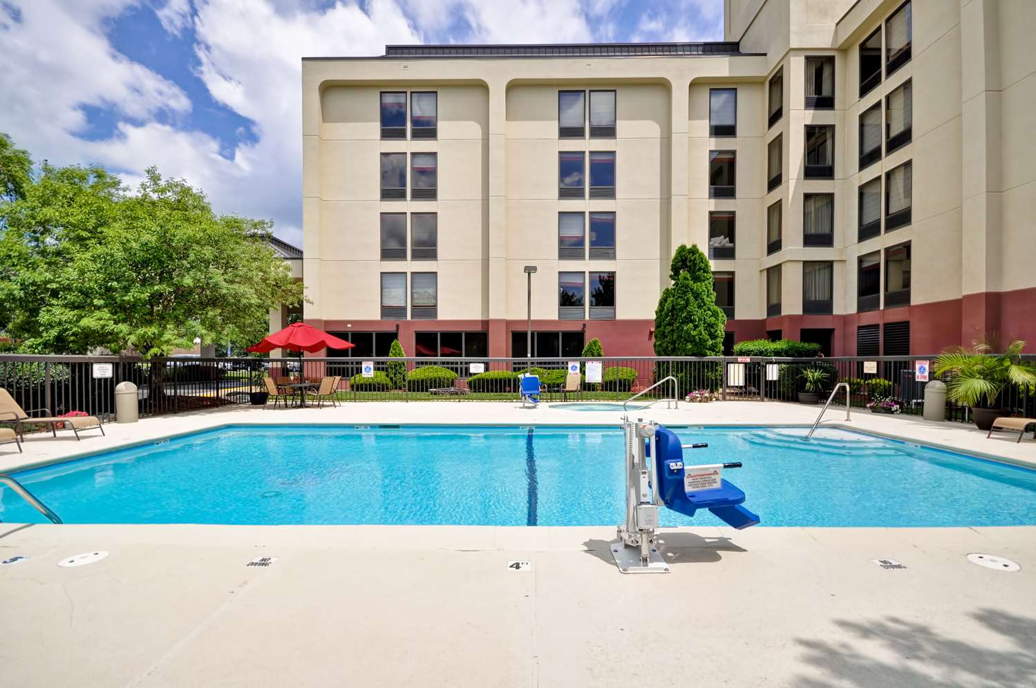hampton inn kansas city overland park