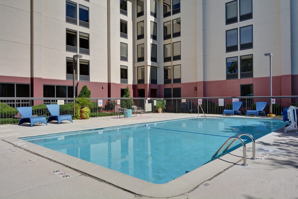 hampton inn kansas city overland park