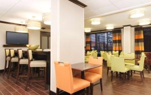 hampton inn kansas city overland park