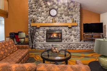 Ramada By Wyndham Platte City Kci Airport,Kansas City>>Fort Leavenworth,3 star