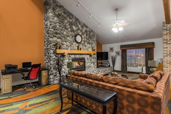 Ramada By Wyndham Platte City Kci Airport,Kansas City>>Fort Leavenworth,3 star
