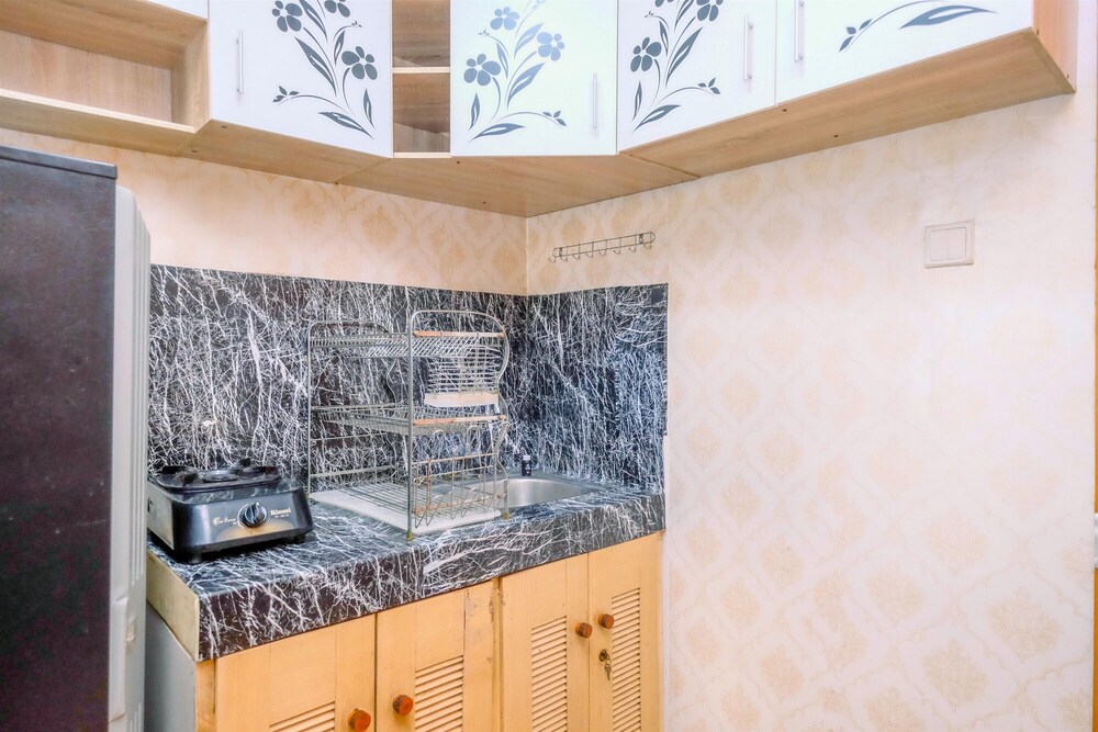 nice comfort 2br at cinere bellevue suites apartment