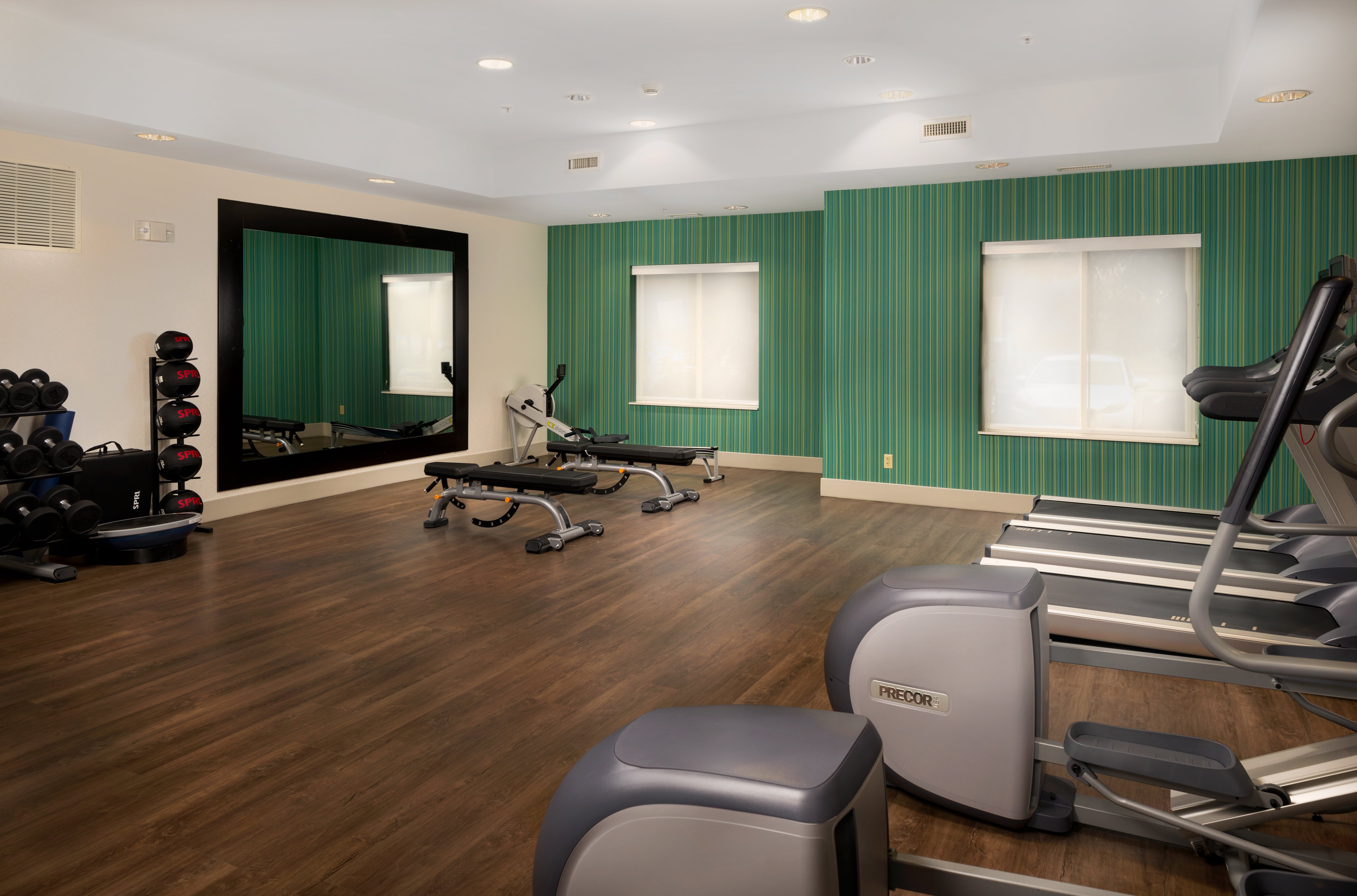 holiday inn express hotel and suites independence kansas city by ihg