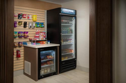 holiday inn express hotel and suites independence kansas city by ihg