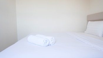 Modern And Homey 2Br At Puncak Kertajaya Apartment,,0 star