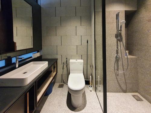 scarletz suites klcc by mykey global