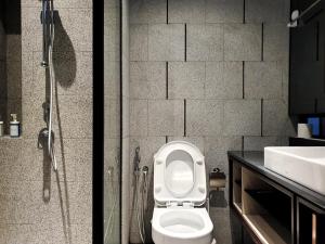 scarletz suites klcc by mykey global