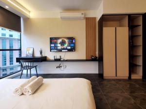 scarletz suites klcc by mykey global