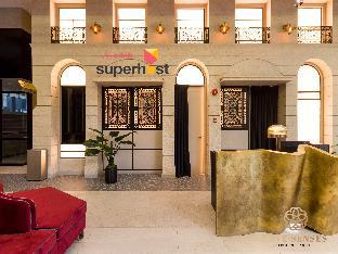 scarletz suites klcc by mykey global