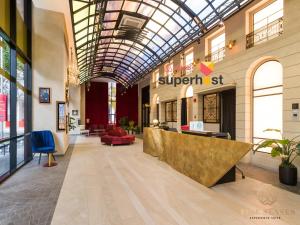 scarletz suites klcc by mykey global