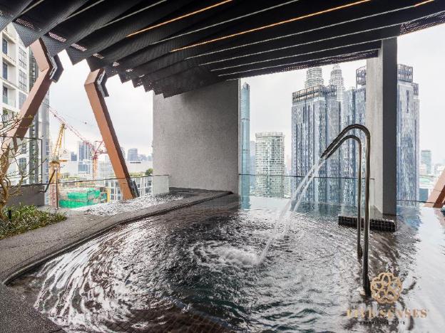 scarletz suites klcc by mykey global