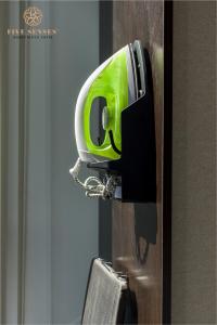 scarletz suites klcc by mykey global