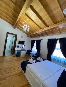 buyukada mavi palas hotel