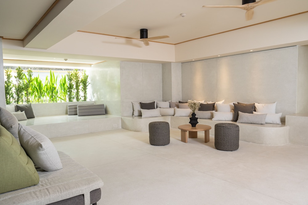 yanh ratchawat hotel