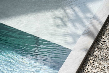 yanh ratchawat hotel