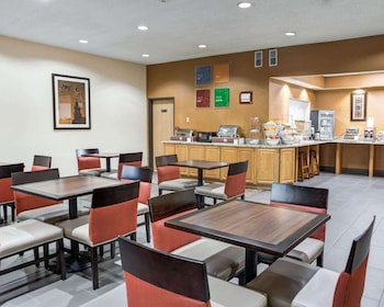 comfort suites kansas city liberty