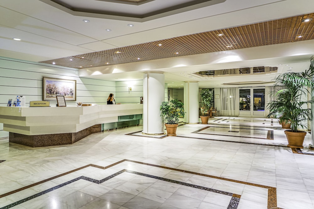 creta royal adults only