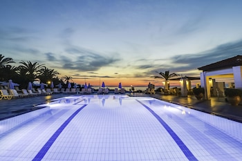 creta royal adults only