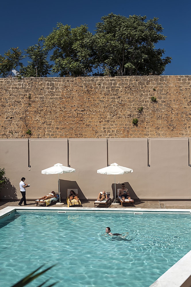 kriti hotel
