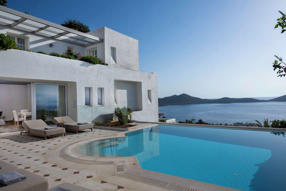 elounda gulf villas by sandglass