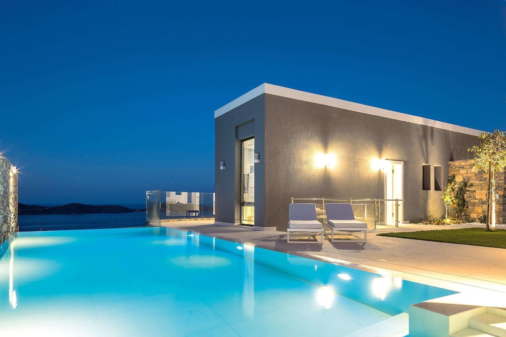 elounda gulf villas by sandglass