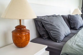 pini sentana village