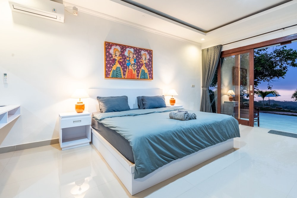 pini sentana village