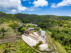 pini sentana village