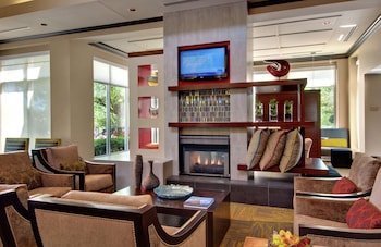 Hilton Garden Inn Albany Airport,Colonie>>Albany,3 star