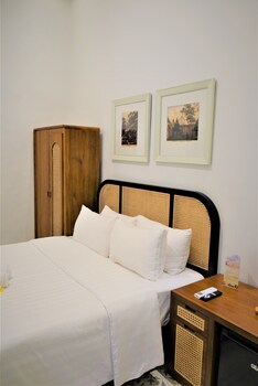 ceria hotel alun alun