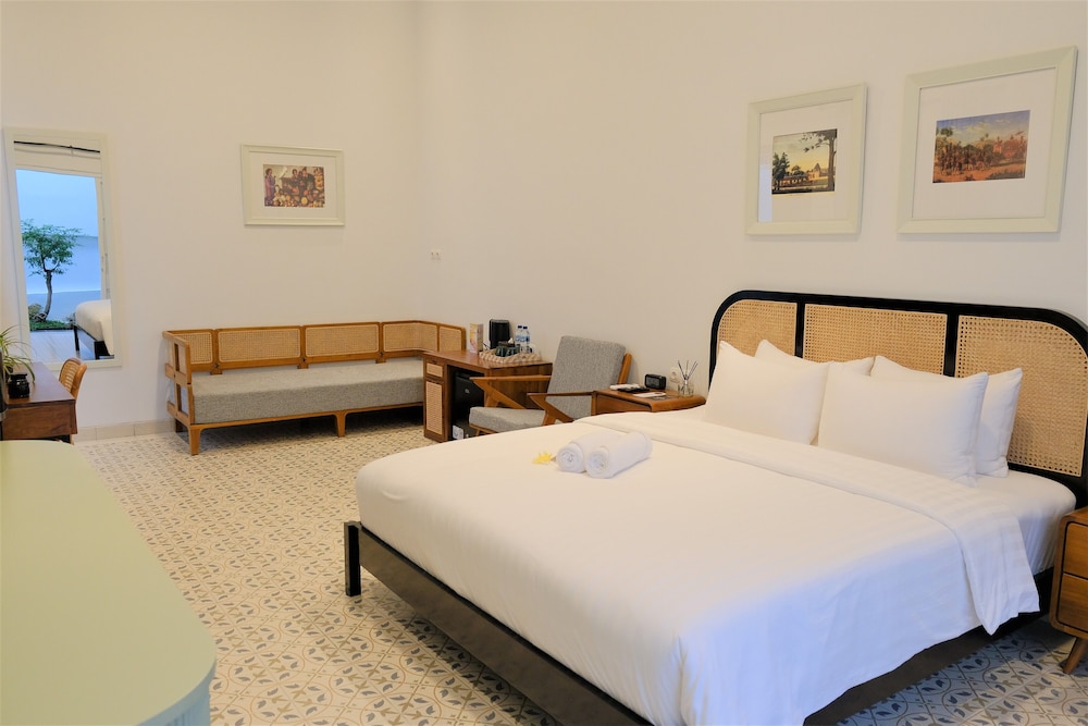ceria hotel alun alun