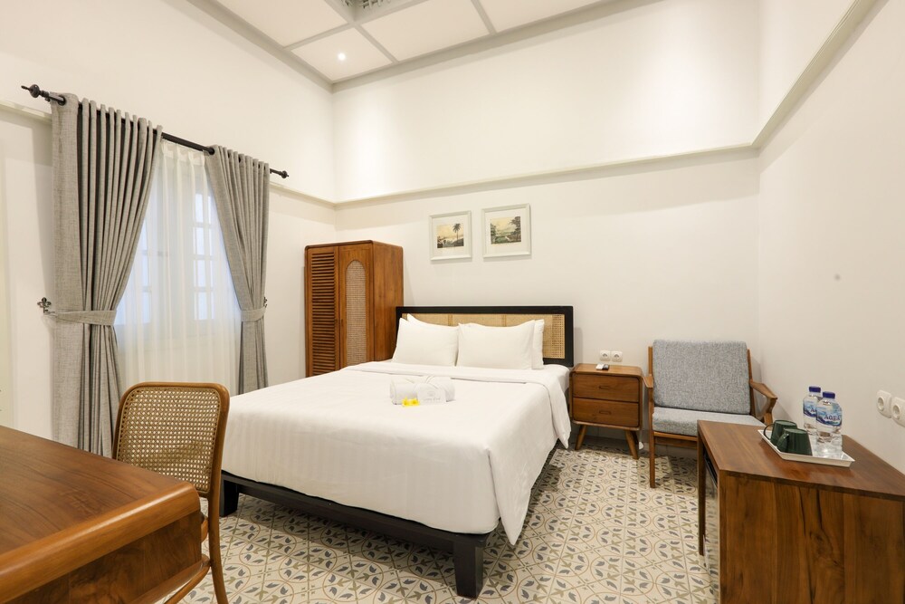ceria hotel alun alun