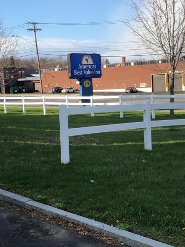 americas best value inn albany east greenbush