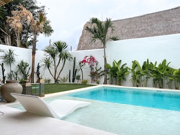 Amaka Villas,,3 star